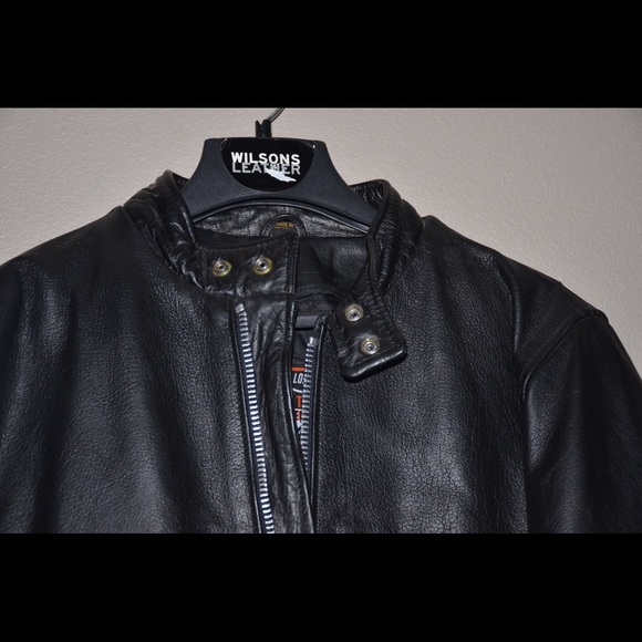 Leather riding jacket - Picture 9 of 9